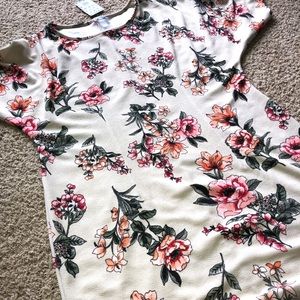 Gorgeous floral blush Tove dress NWOT